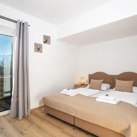 Haus Alpina Apartment *