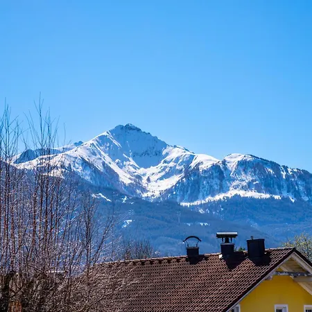 Haus Alpina *